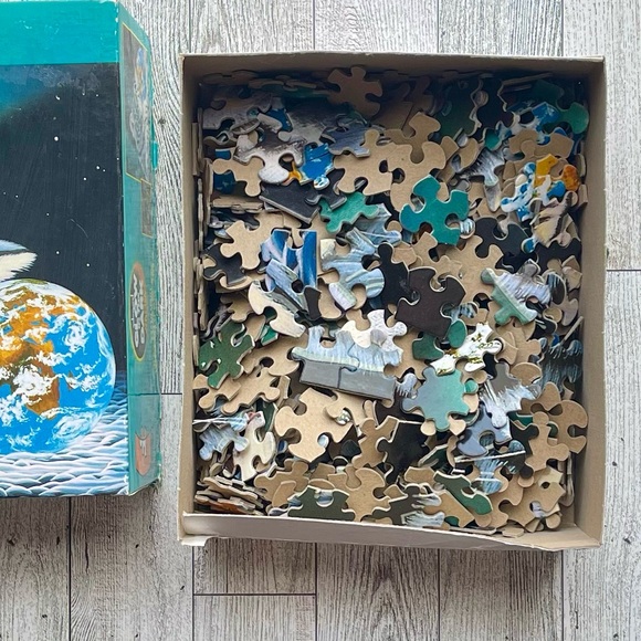 Collectible 🧩 550 PCS Puzzle White Tiger Earth Light - Picture 8 of 8